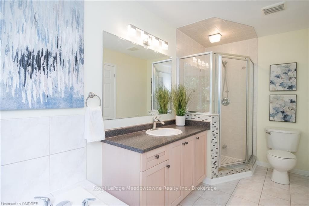1339 MARSHALL Crescent photo 21