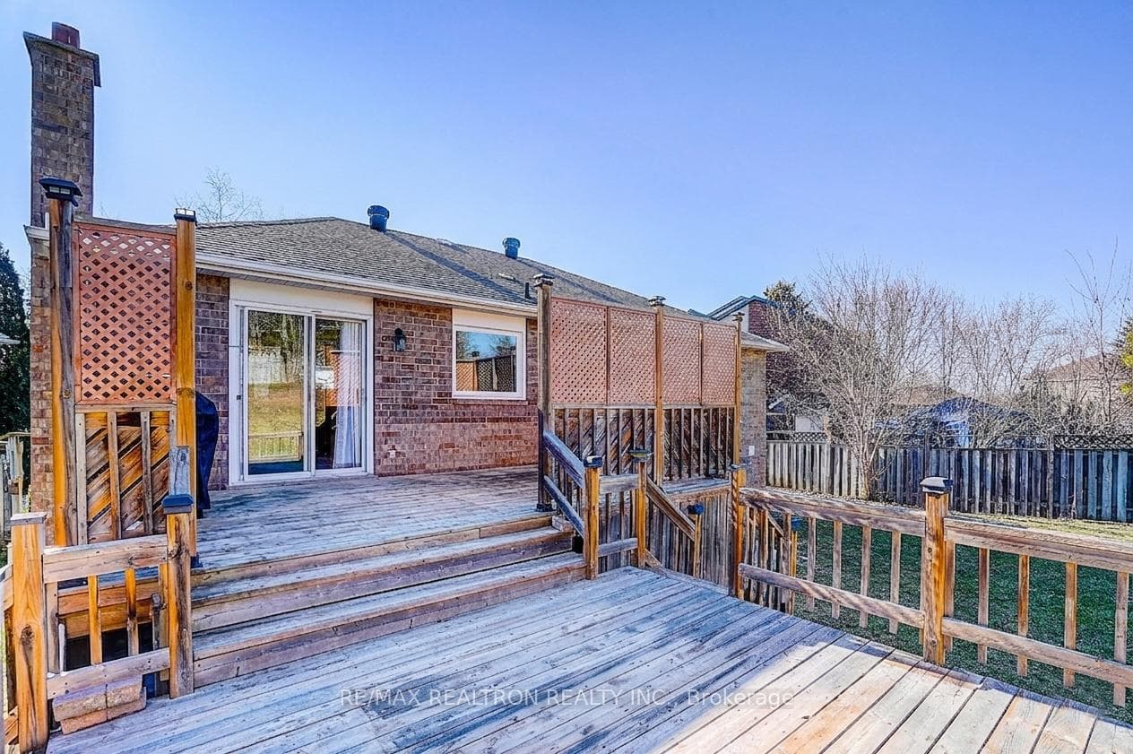 43 Kingsgate Crescent photo 29