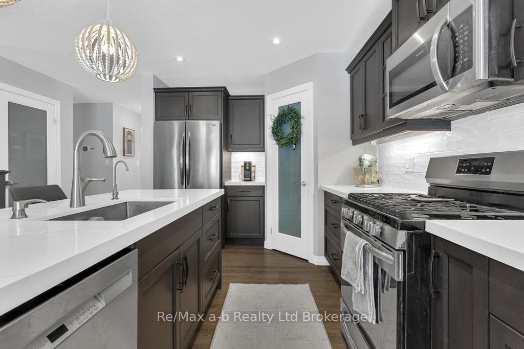 20 Arnold Street photo 15