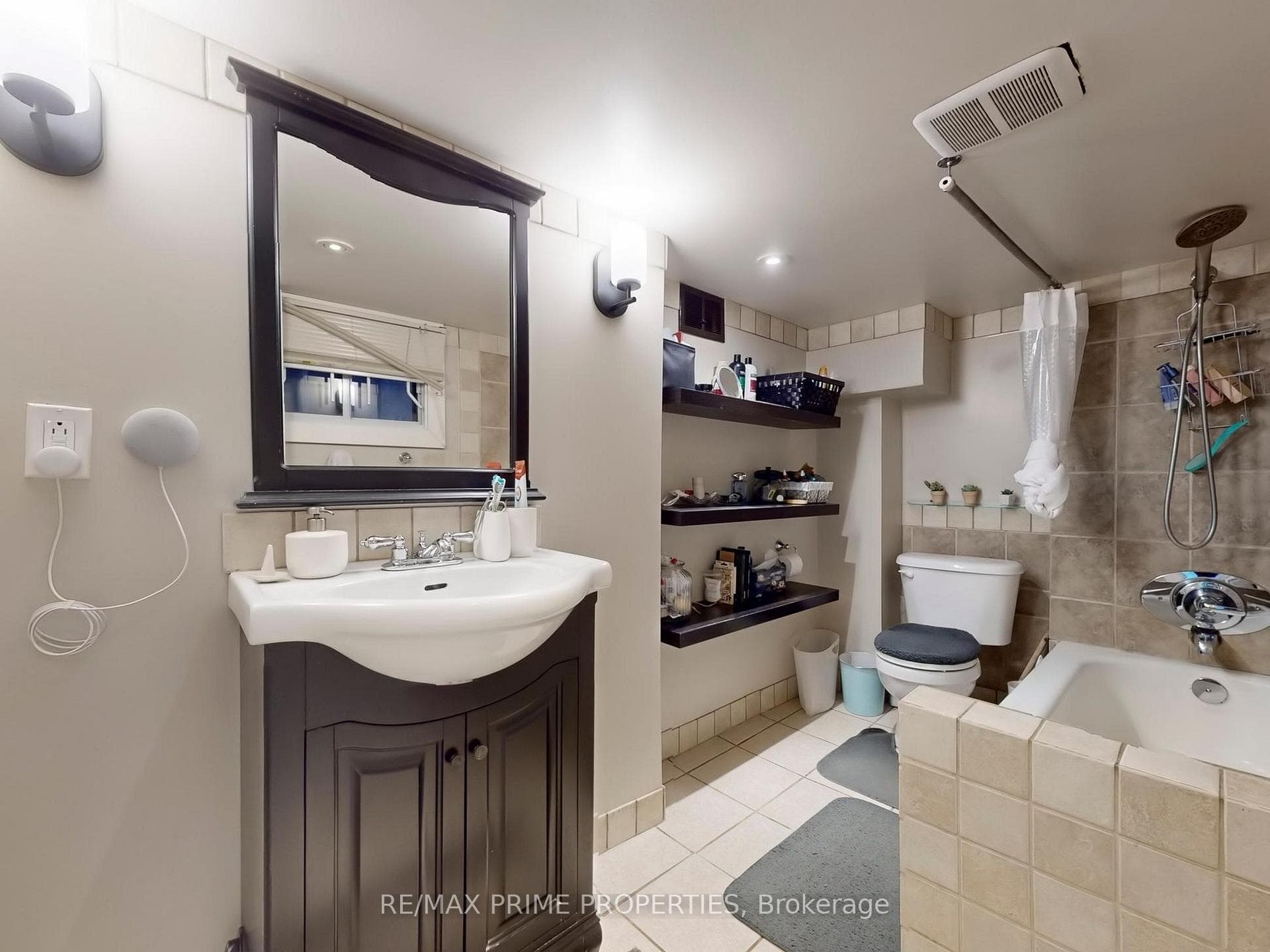96 Coleridge Avenue photo 31