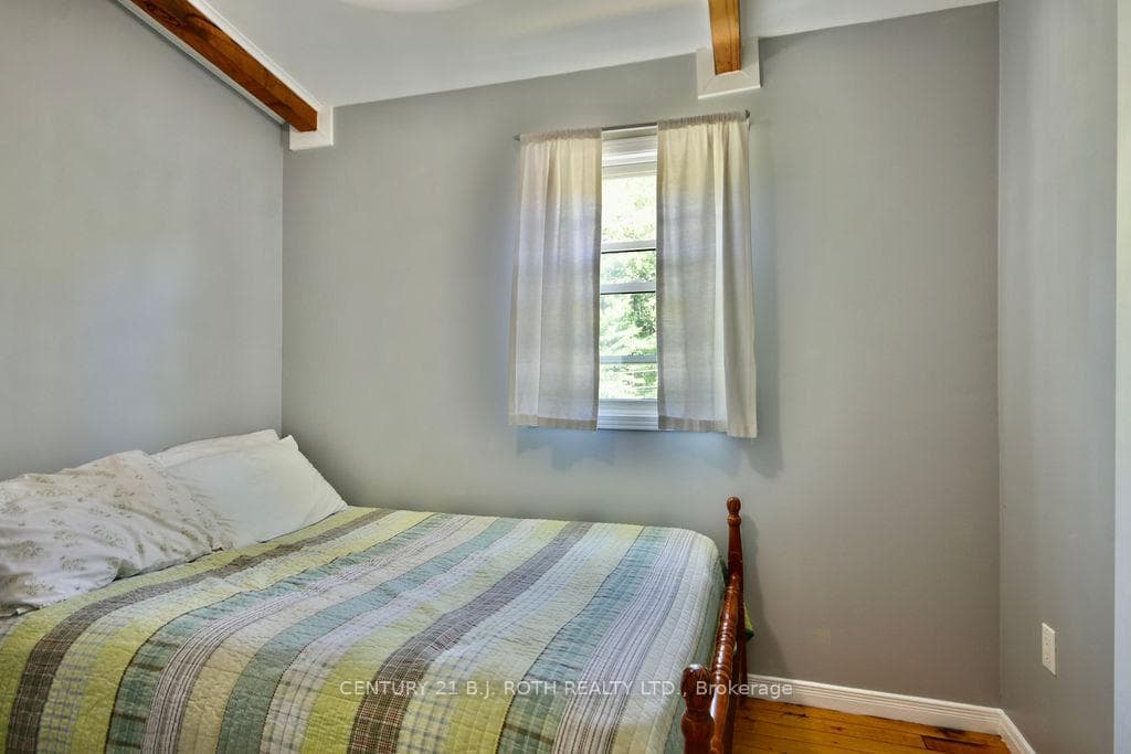 203 Florence Avenue photo 25