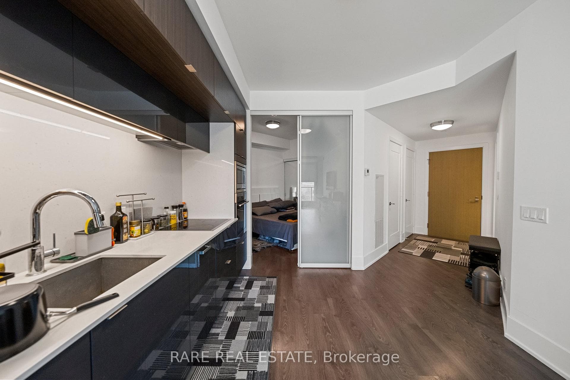 1 Edgewater Drive Unit 312 photo 10