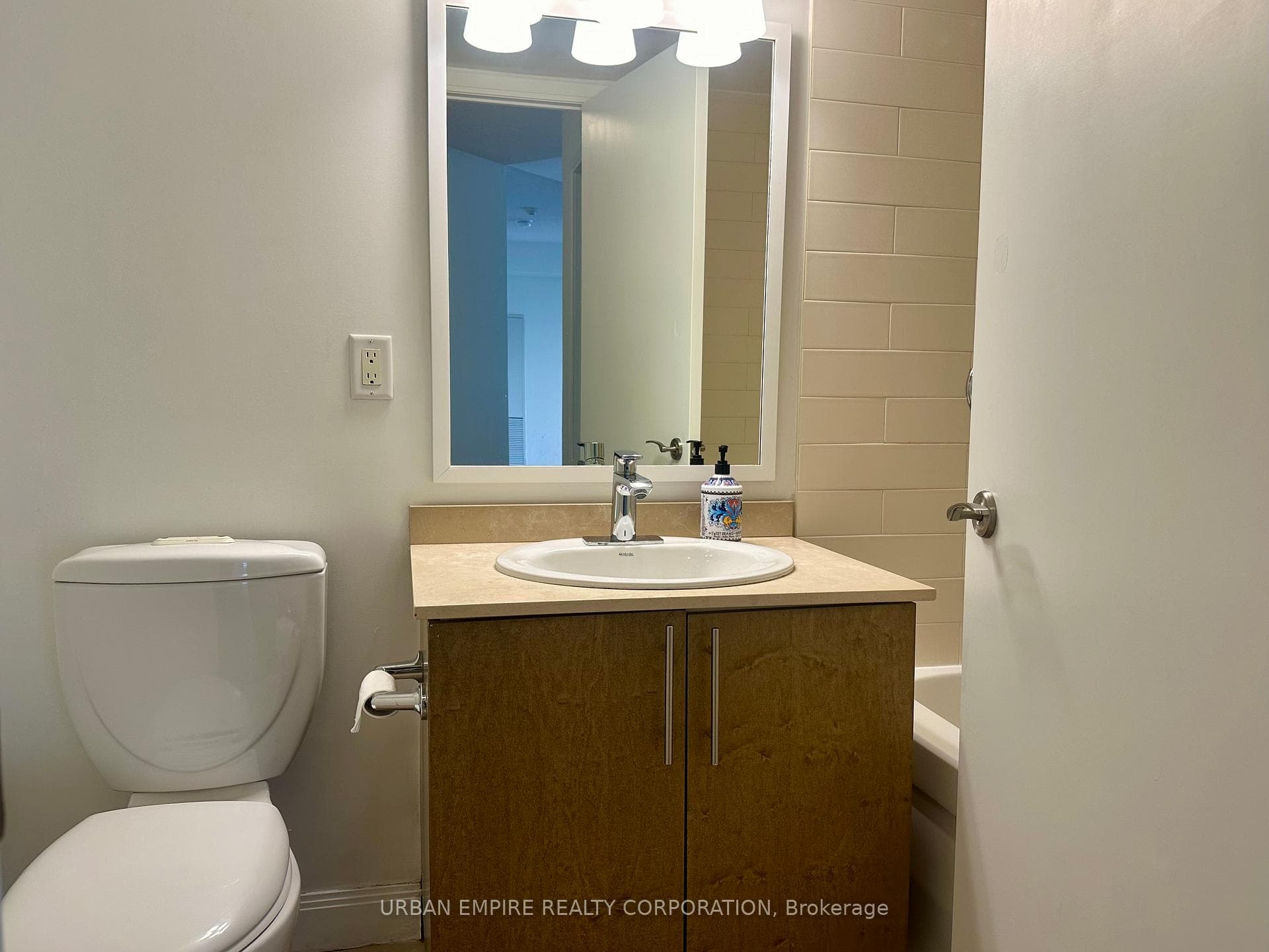 2191 Yonge Street Unit 1508 photo 7