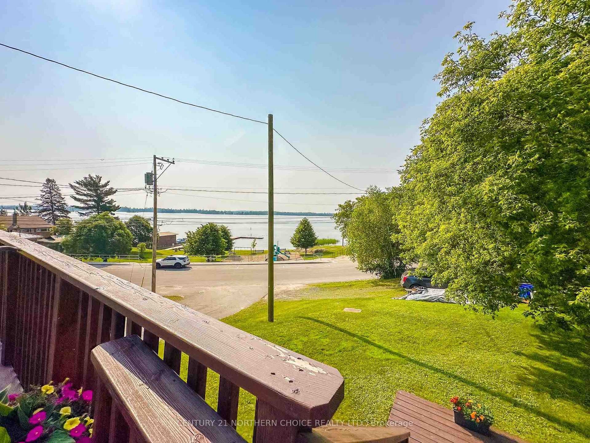 1014 BEACH ROAD photo 30