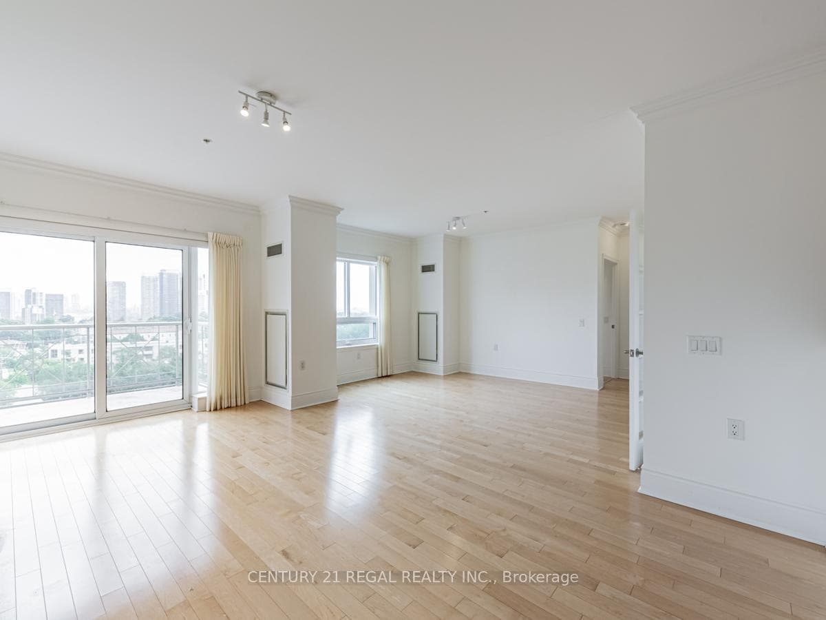 12 Rean Drive Unit PH7 photo 8