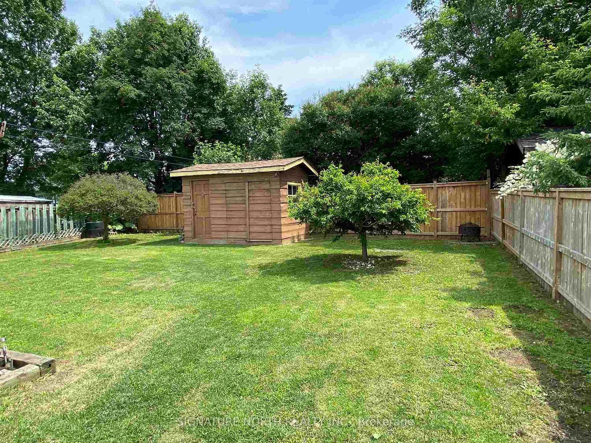 446 Simon Fraser Drive photo 3