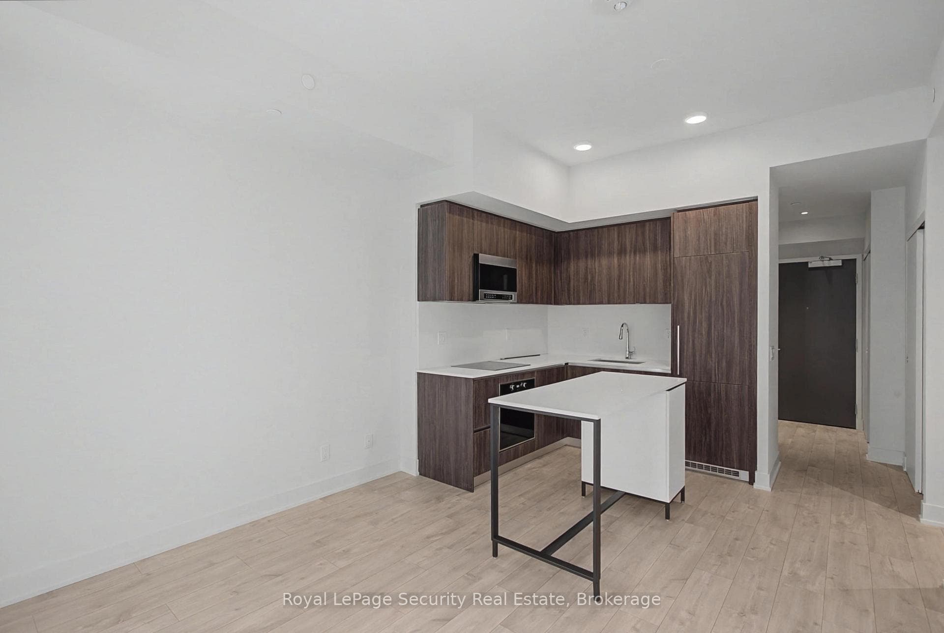 8 Cumberland Street Unit 1305 photo 12