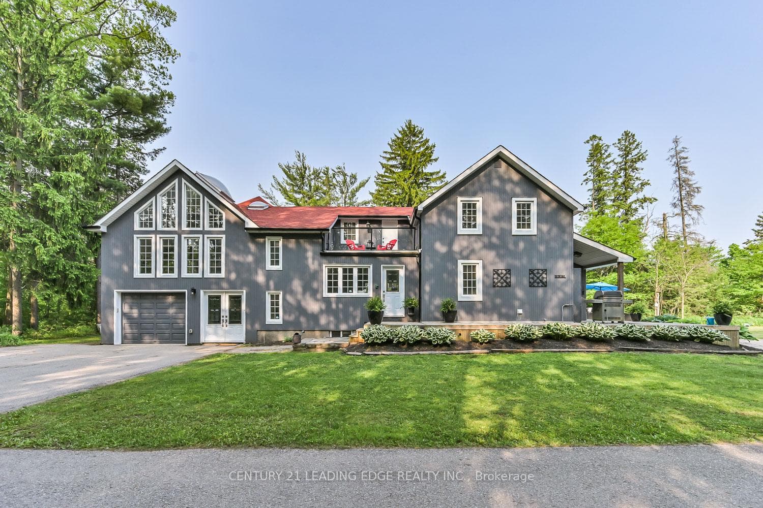5845 Aurora Road photo 1