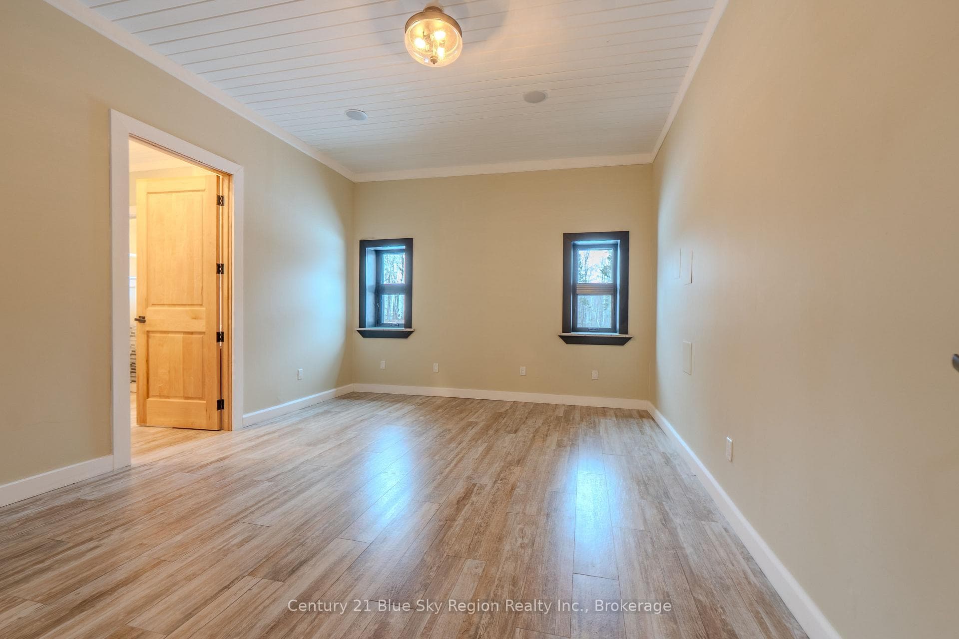79 Hillcrest Road photo 34