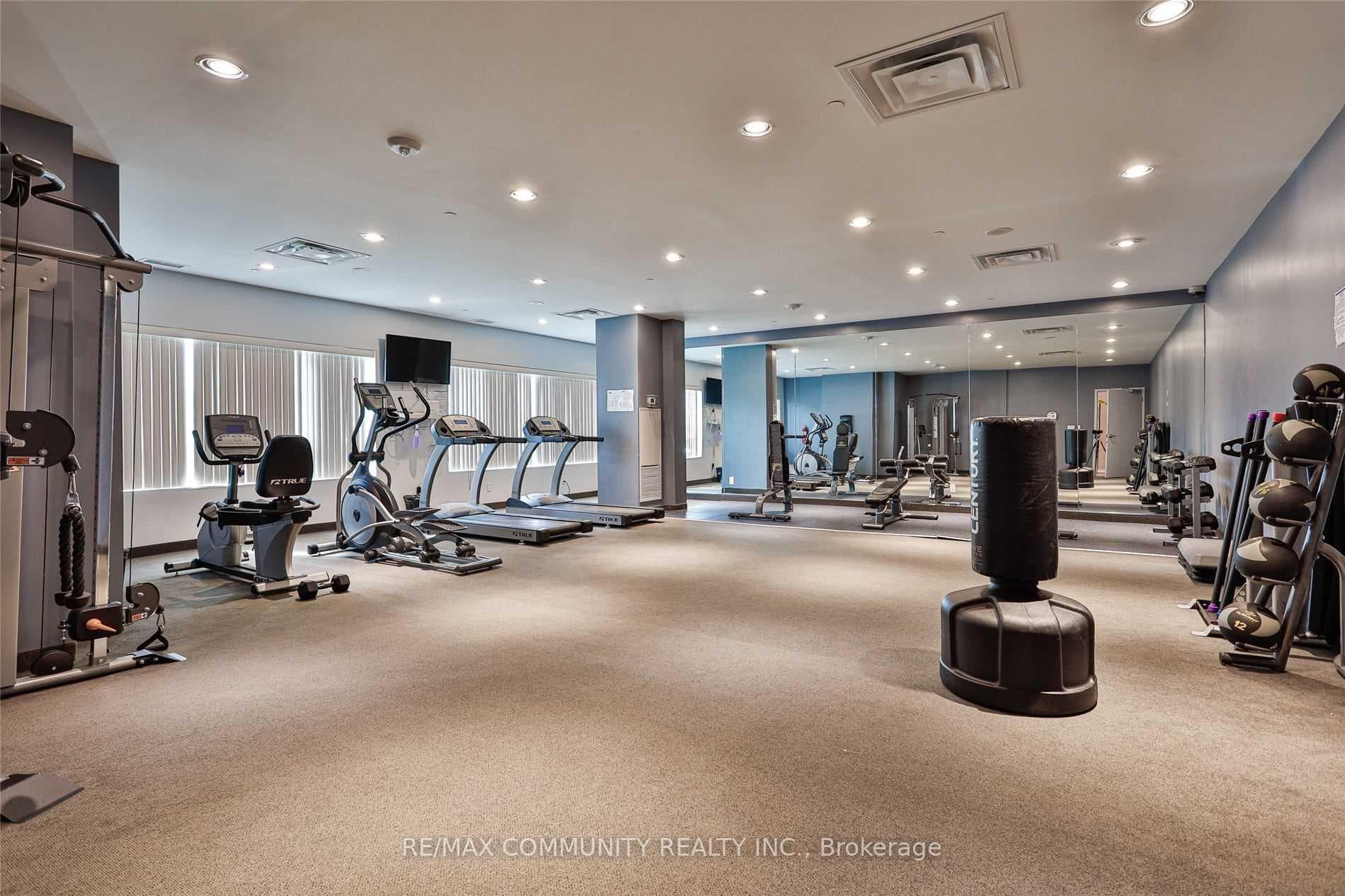 1328 Birchmount Road Unit 311 photo 21