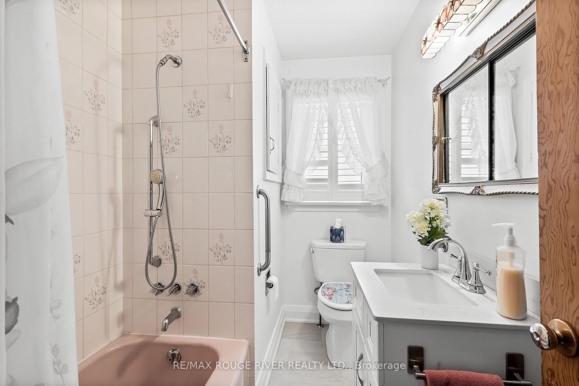 456 Miller Avenue photo 19