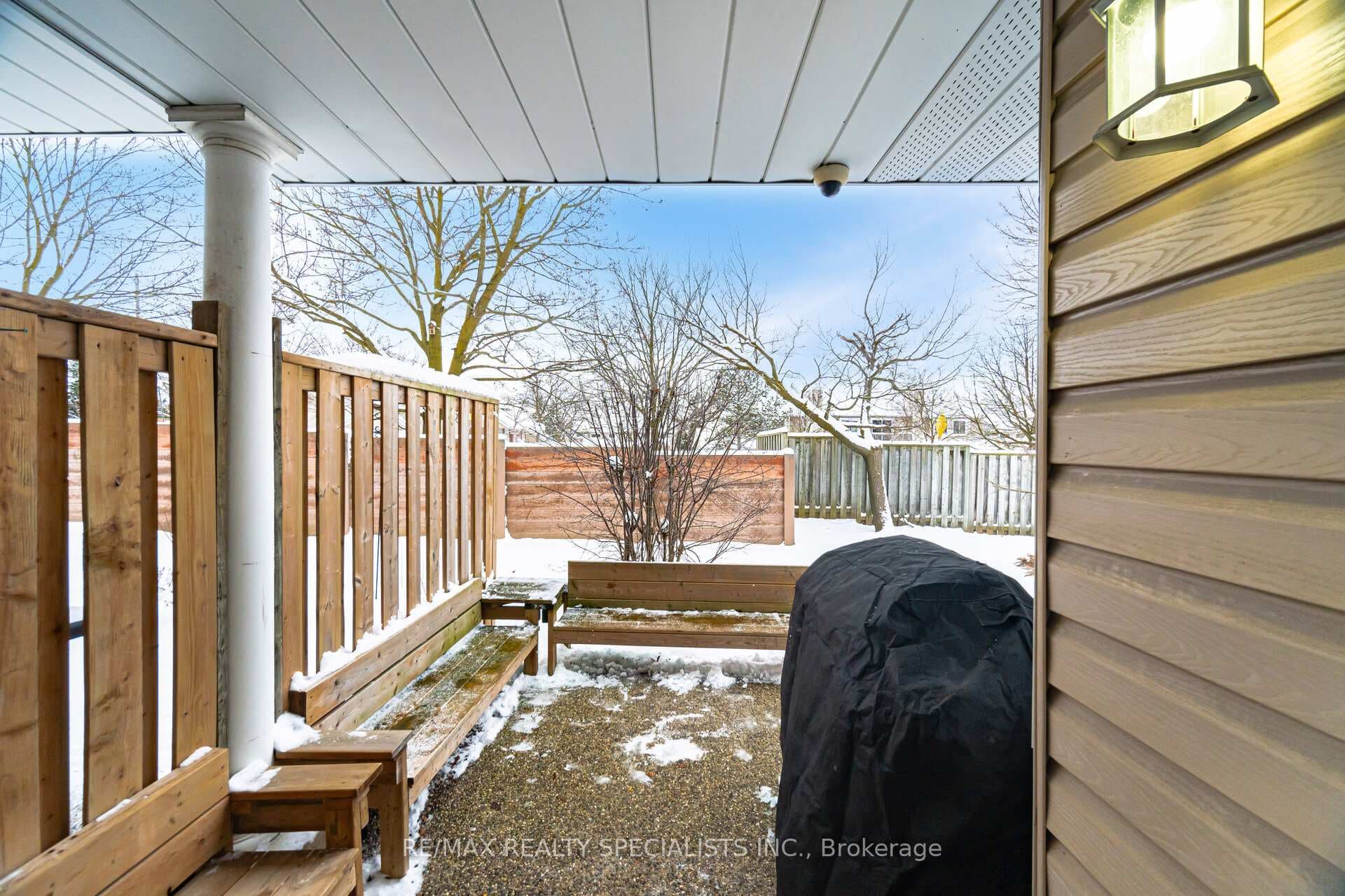 205 Highland Crescent Unit 11 photo 25
