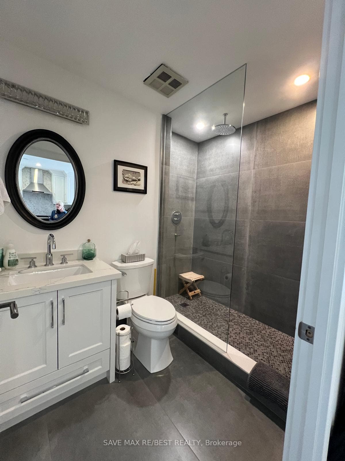 2285 Lakeshore Boulevard Unit 2409 photo 20