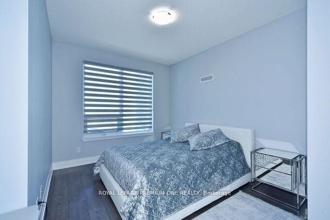 3700 Highway 7 Road Unit 1211 photo 21