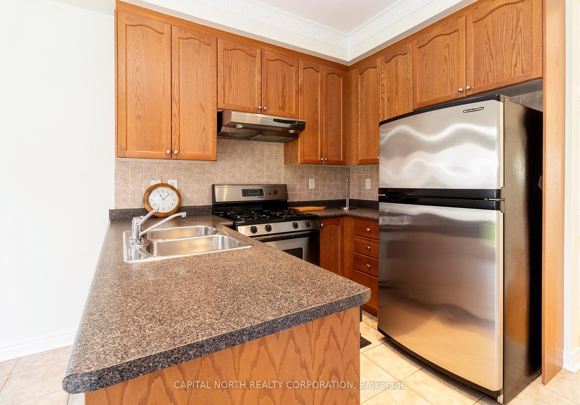 72 Ravineview Drive photo 11