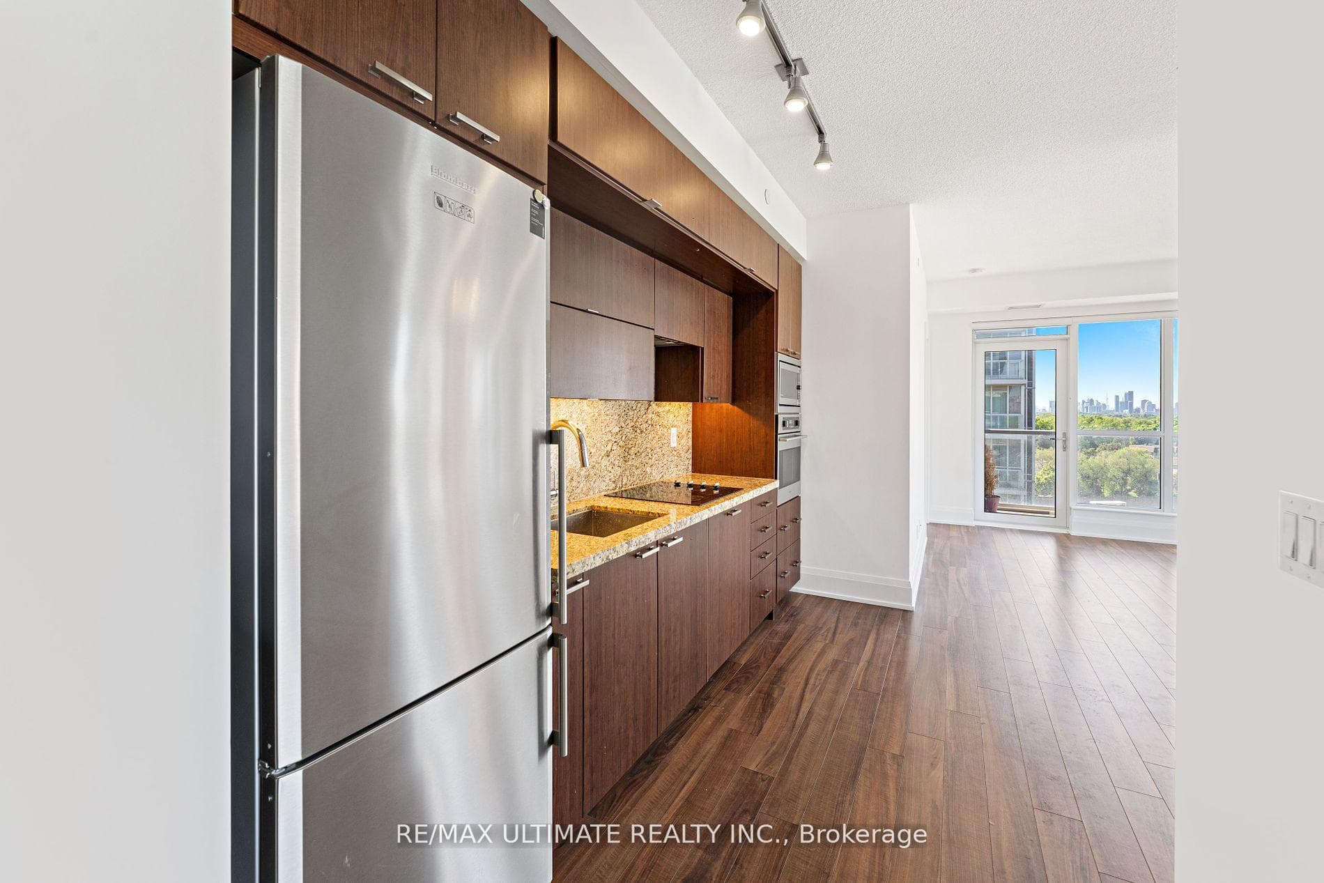 120 Harrison Garden Boulevard Unit 1133 photo 8