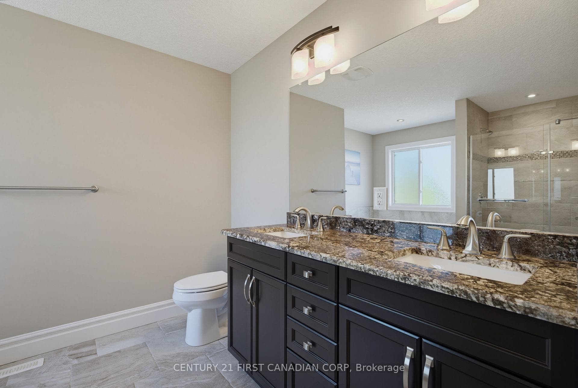 3429 Singleton Avenue photo 25