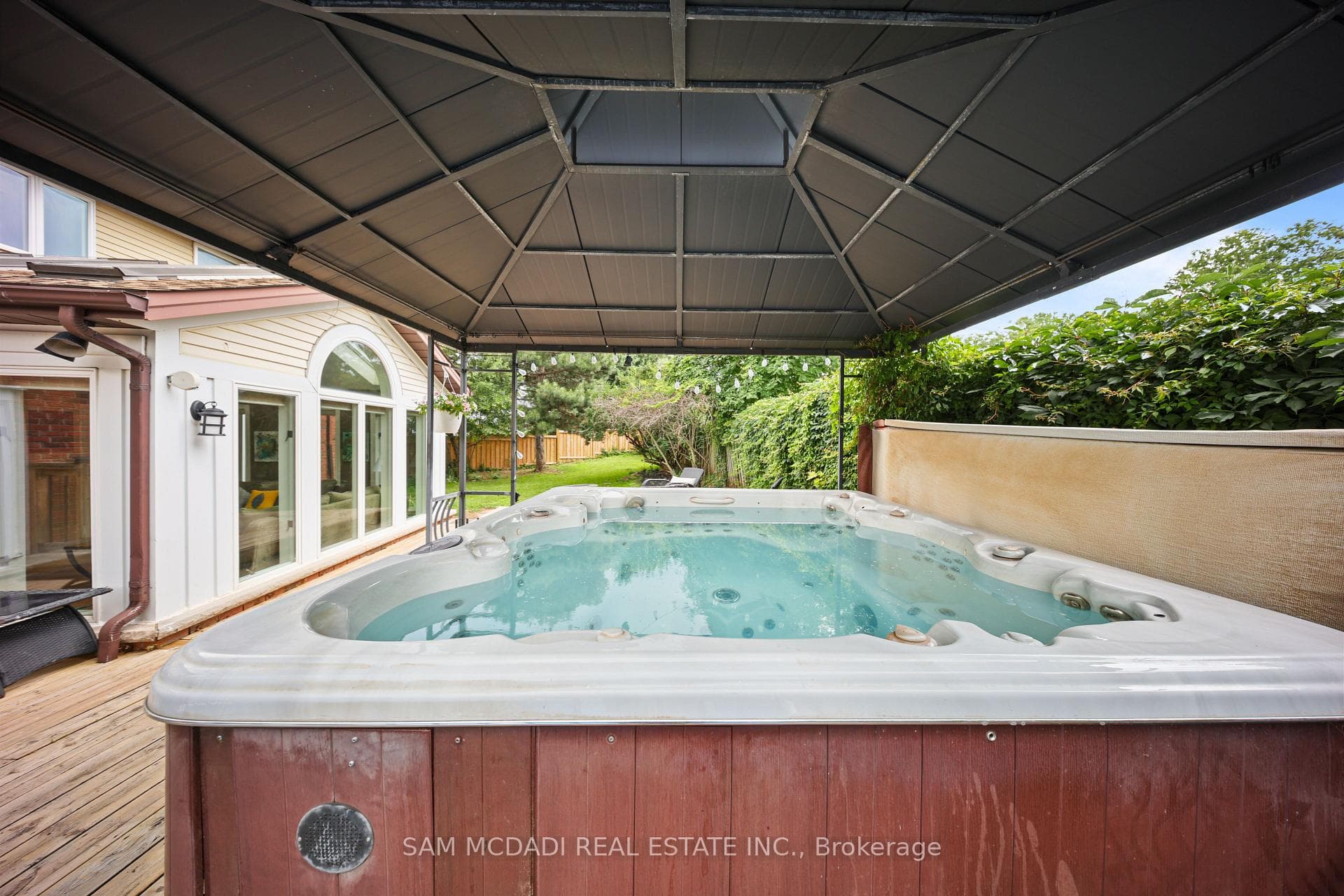 8 Nomad Court photo 37