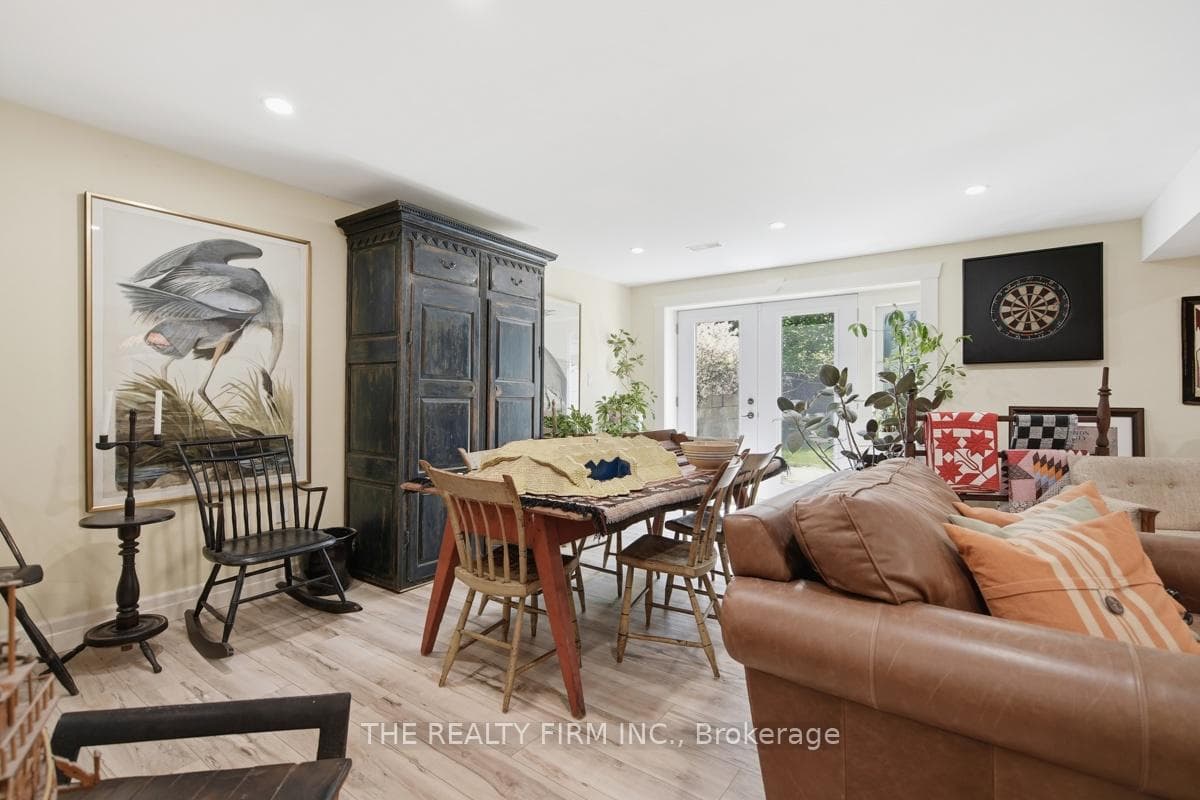 15 Beechwood Avenue photo 38