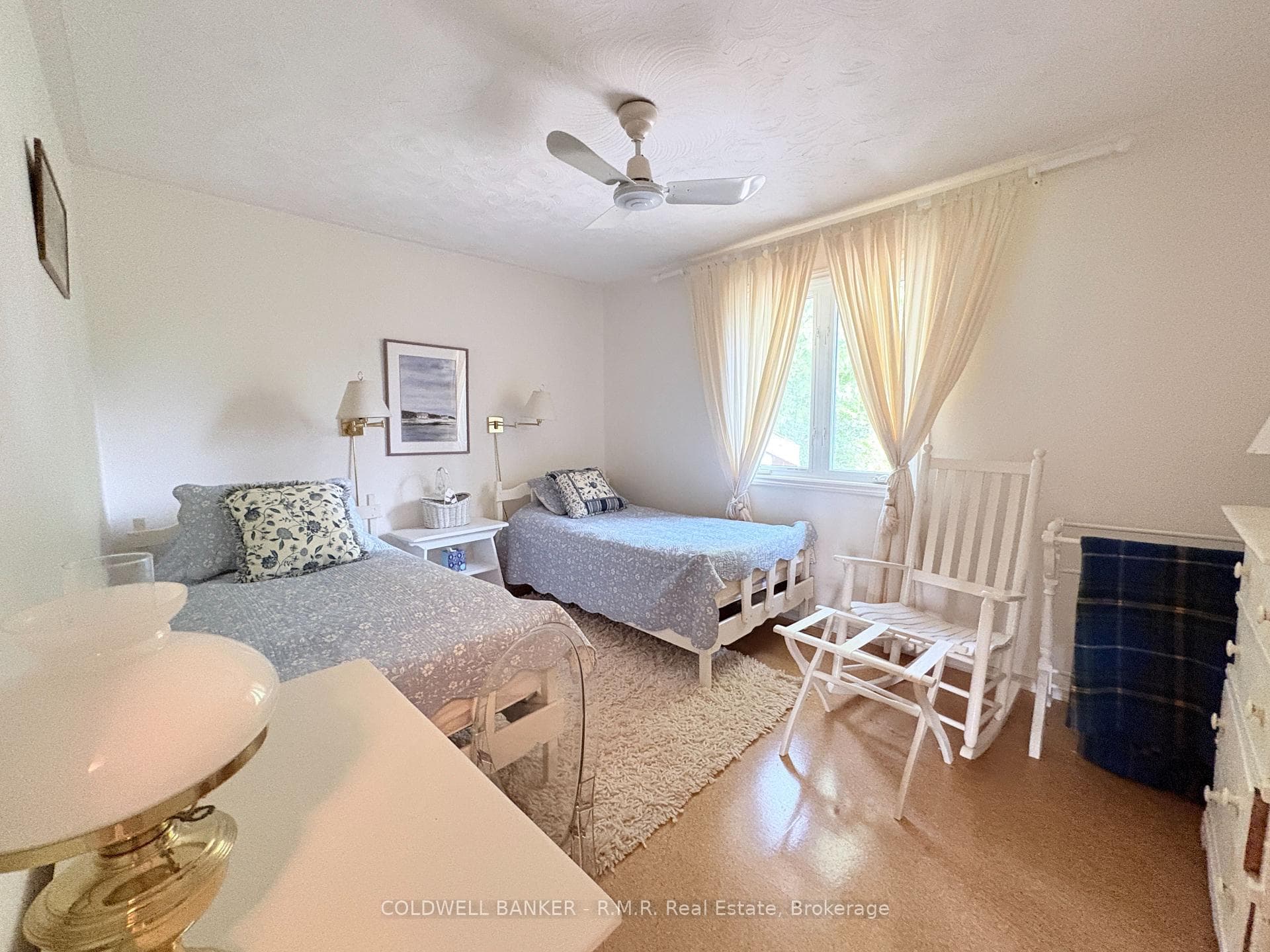 60 Pinewood Boulevard photo 20