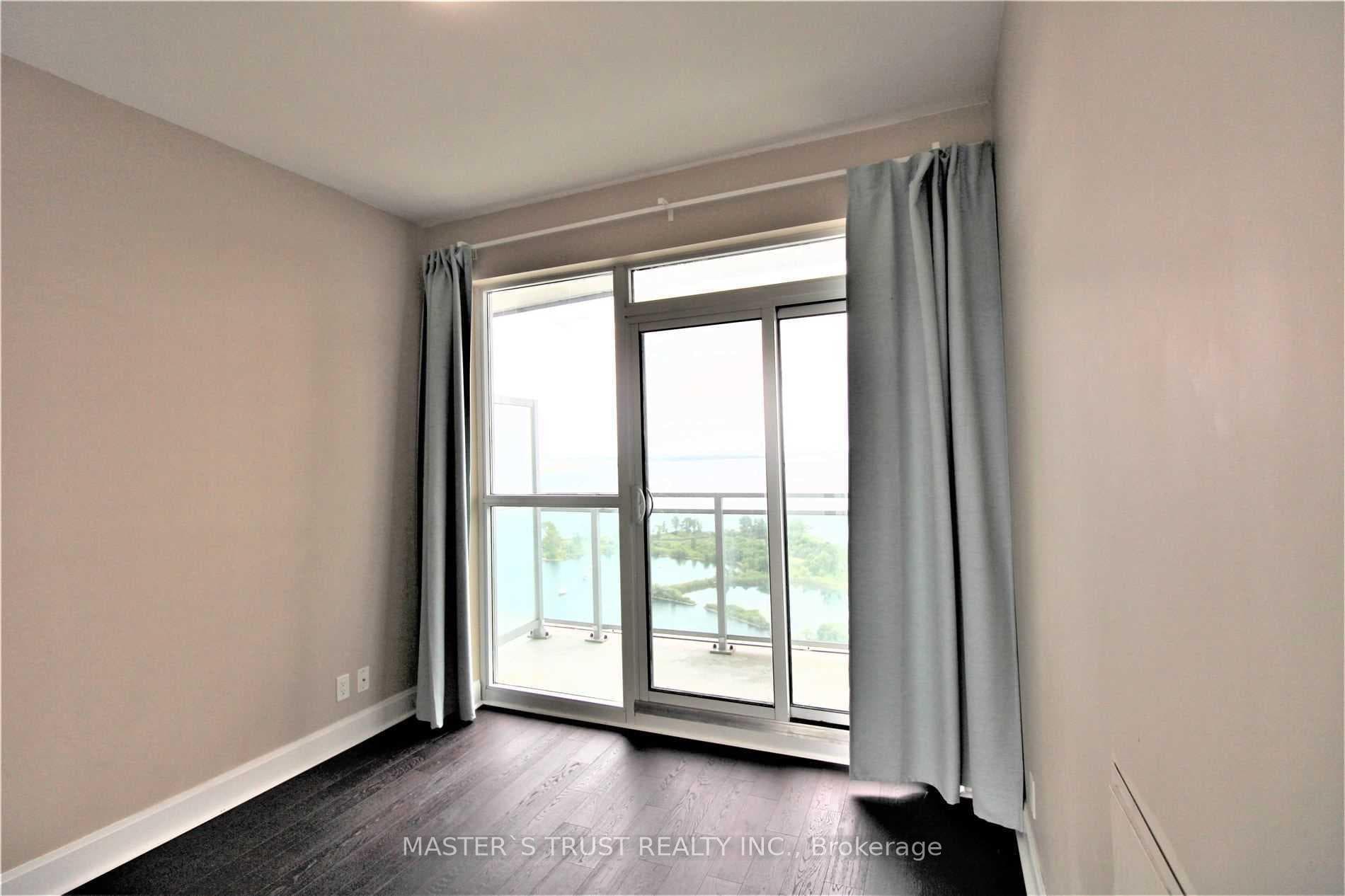 33 Shore Breeze Drive Unit 2910 photo 18
