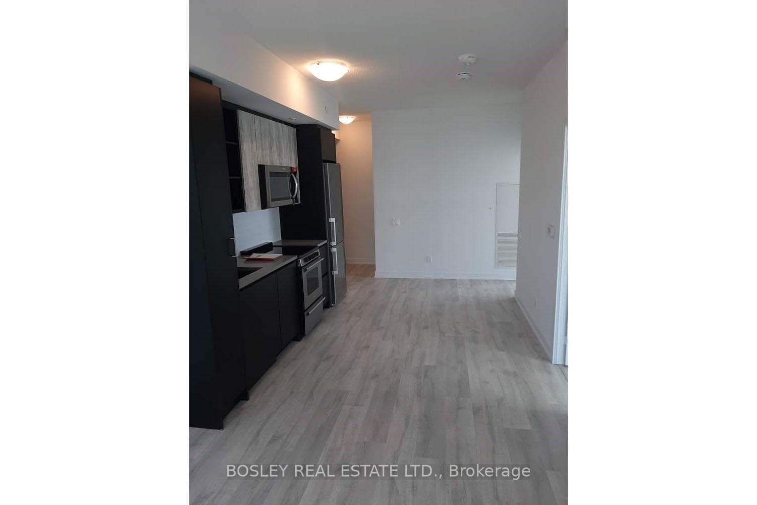 251 Manitoba Street Unit 2802 photo 4