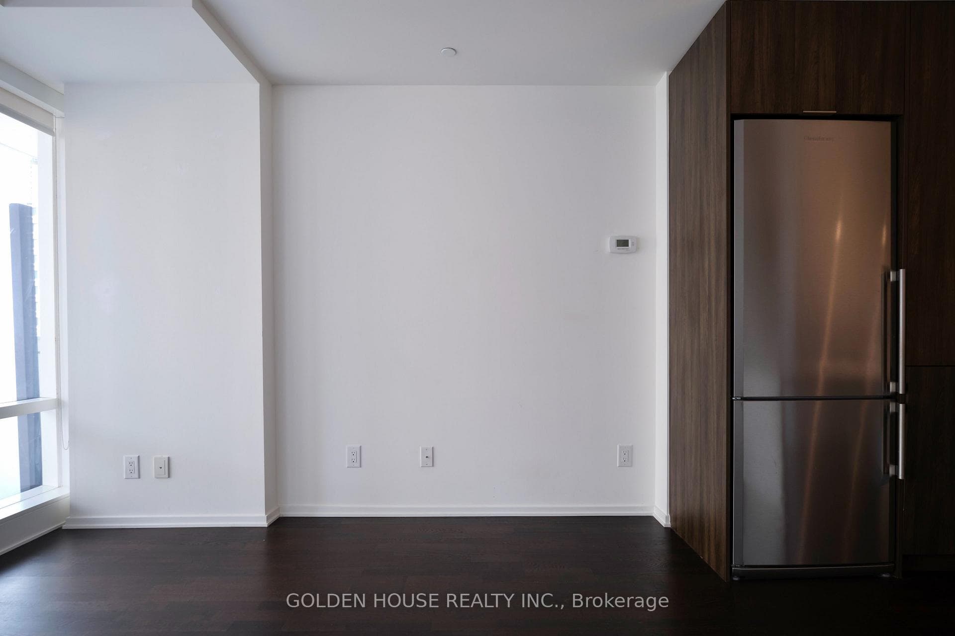 1 Bloor Street Unit 2411 photo 5