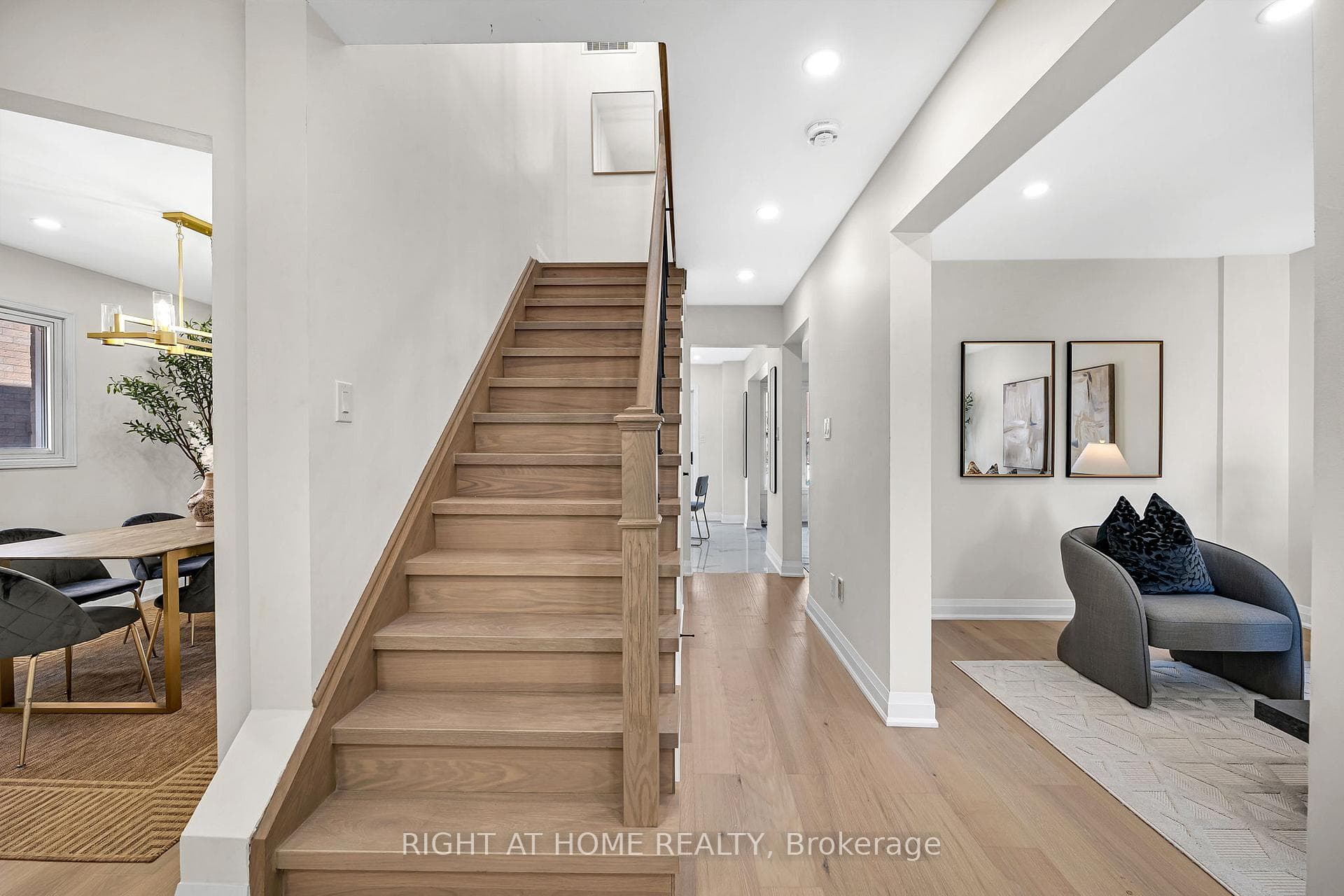 67 Reese Avenue photo 3