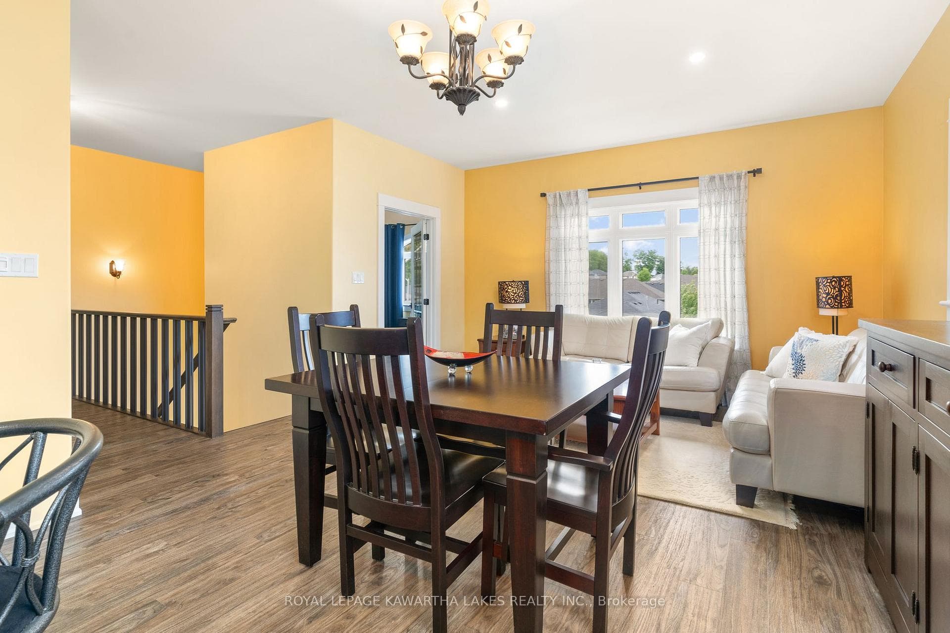 410 Country Lane photo 10