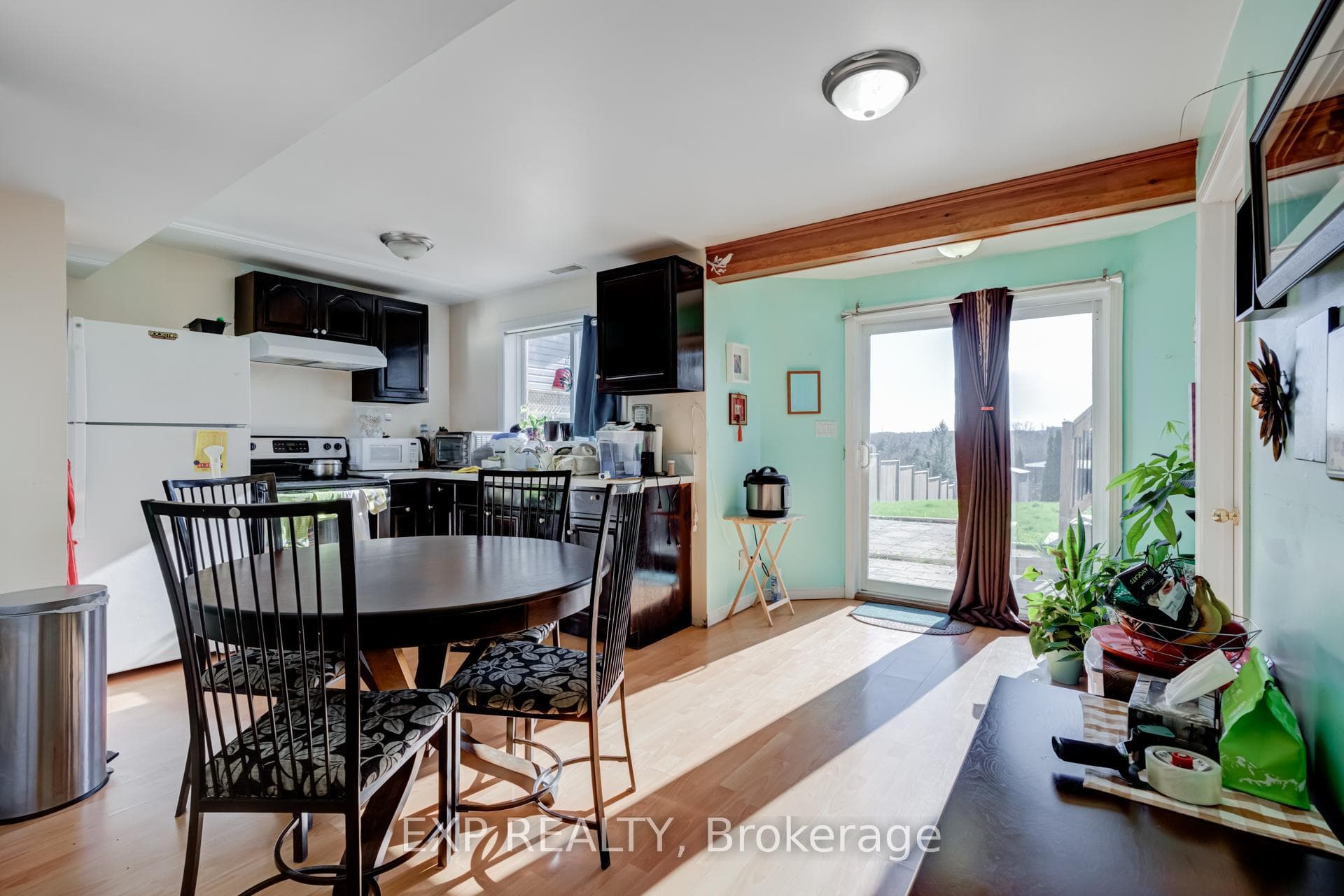 444 Oak Street photo 33