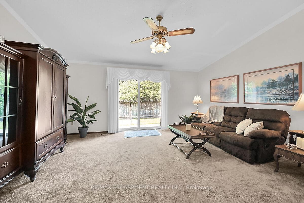 50 Athenia Drive photo 8
