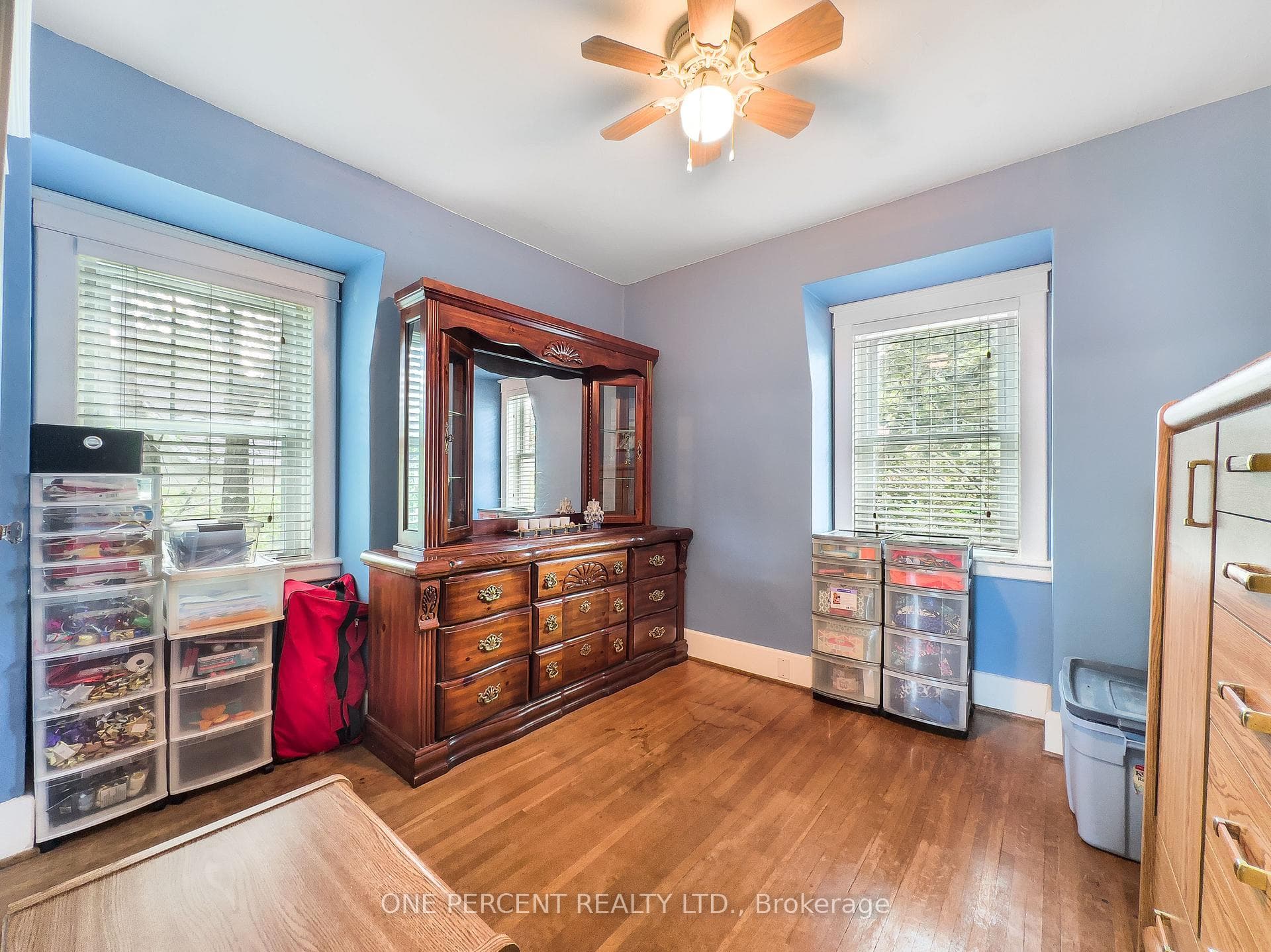 104 DUNDAS Street photo 24