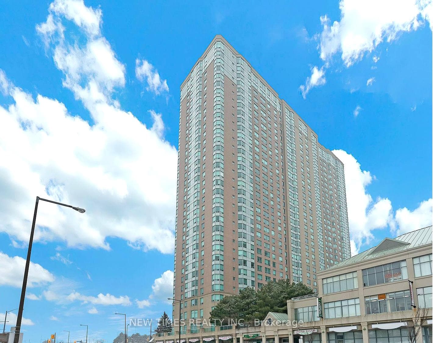 68 Corporate Drive Unit 529 photo 1