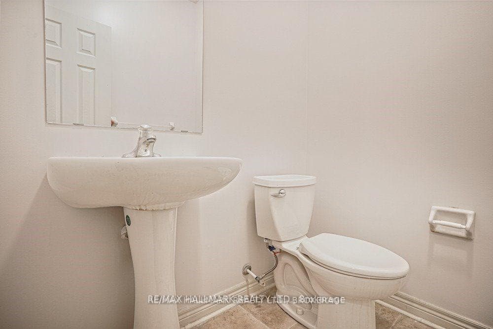 4 Rothbury Road photo 15