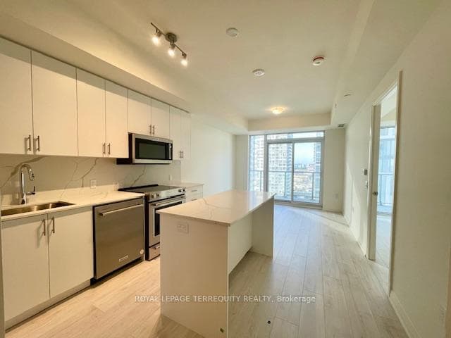 Combined Kitchen/Dining