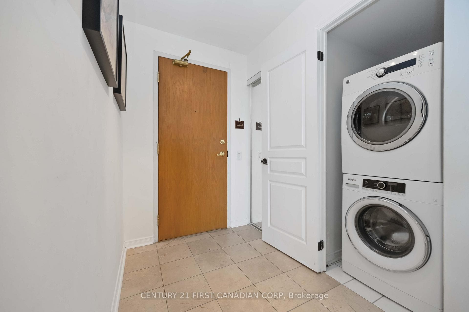 9 Northern Heights Drive Unit 1112 photo 3
