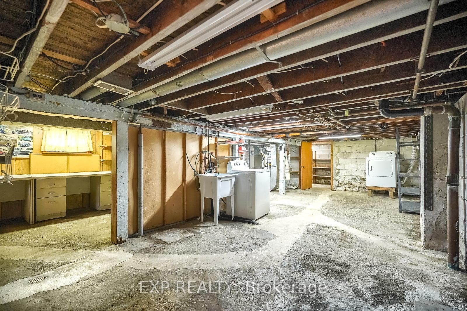 1141 Haig Boulevard photo 22