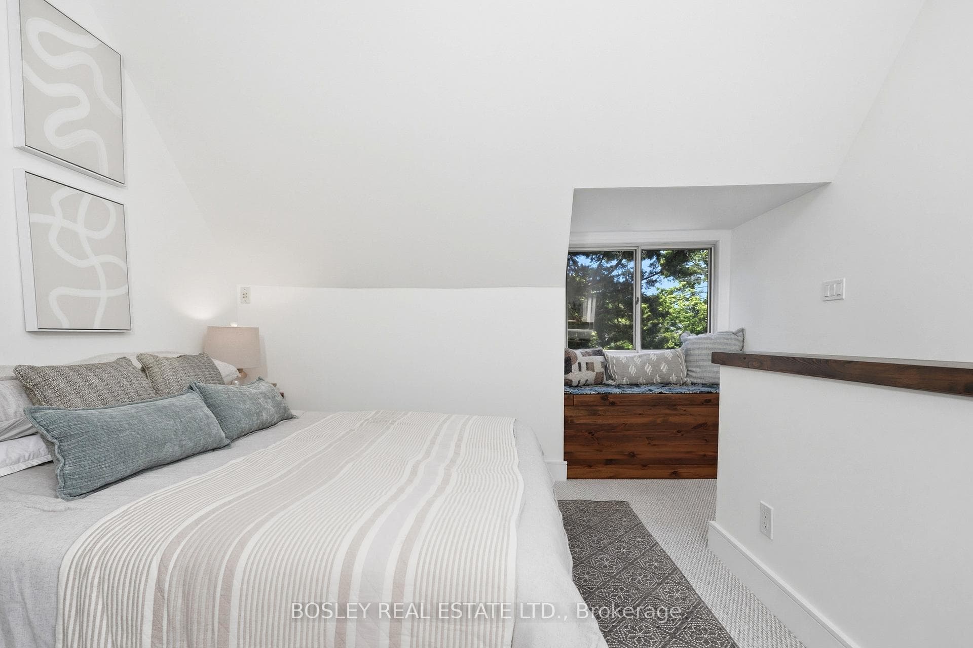 34 Tennis Crescent photo 38