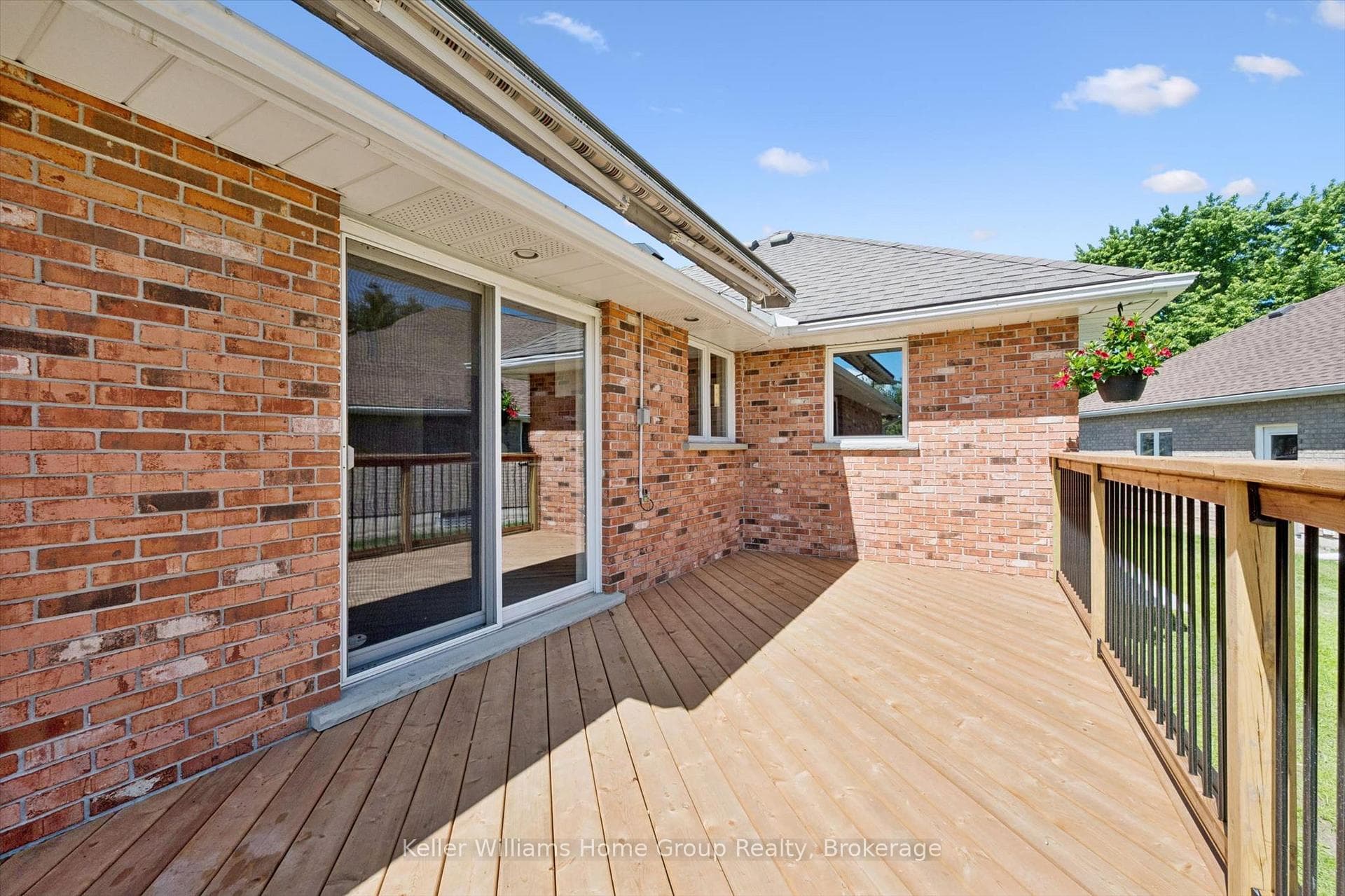 22 Lyle Place photo 48