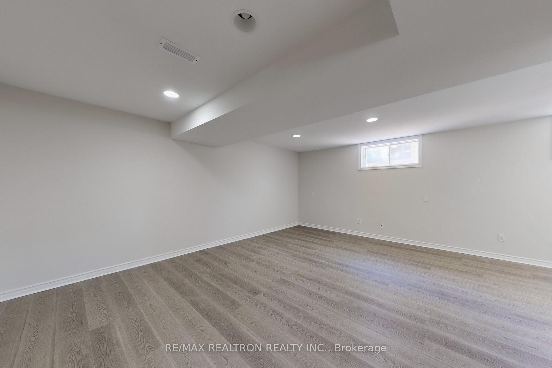 46 Watson Drive photo 40
