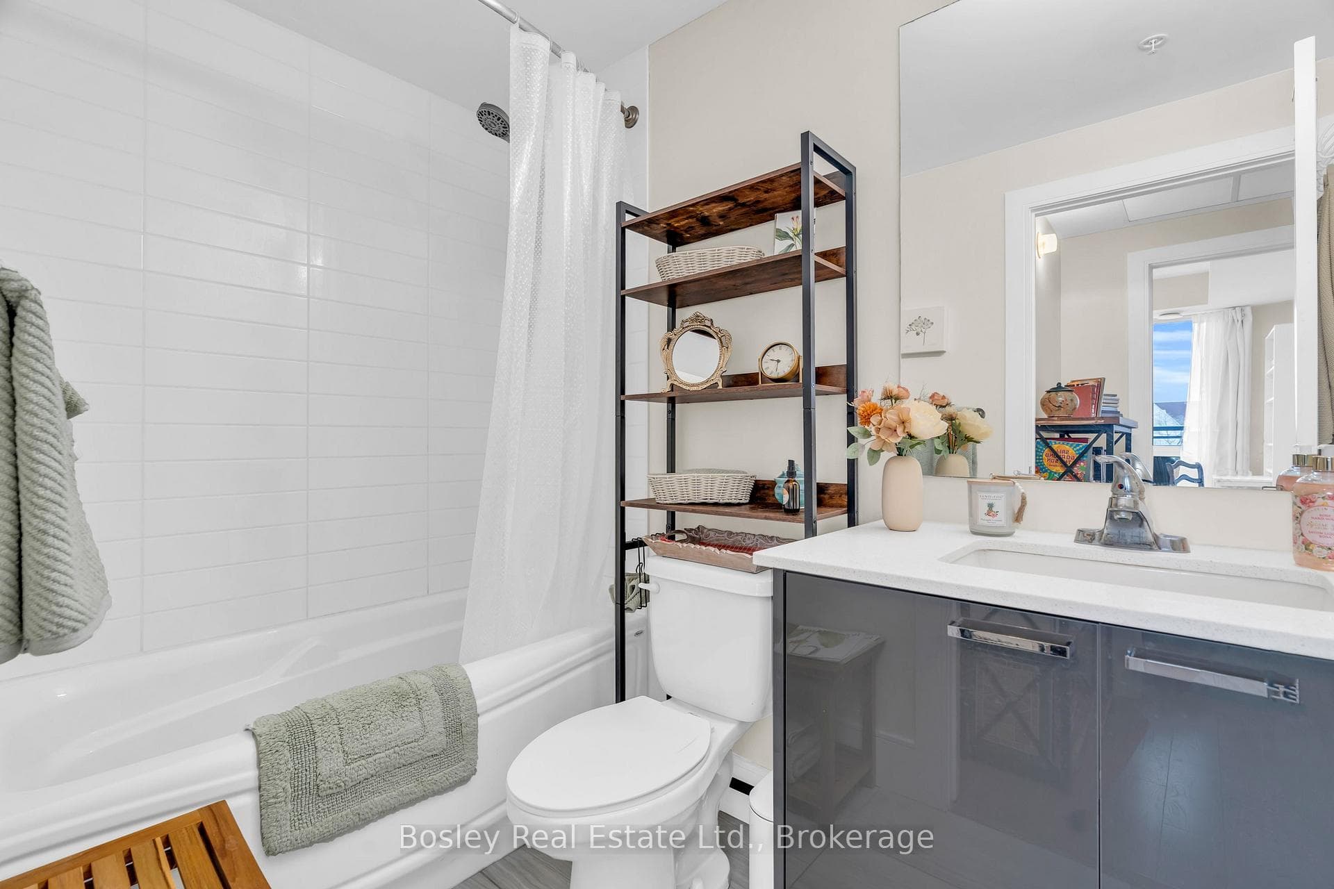 155 St Leger Street Unit 412 photo 10