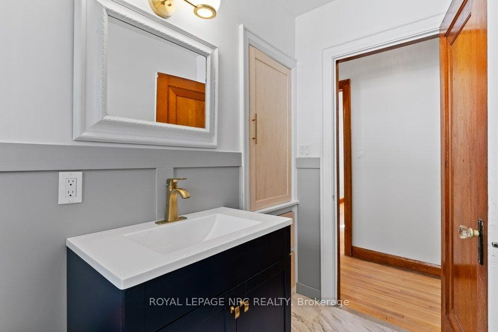 4217 Hixon Street photo 20
