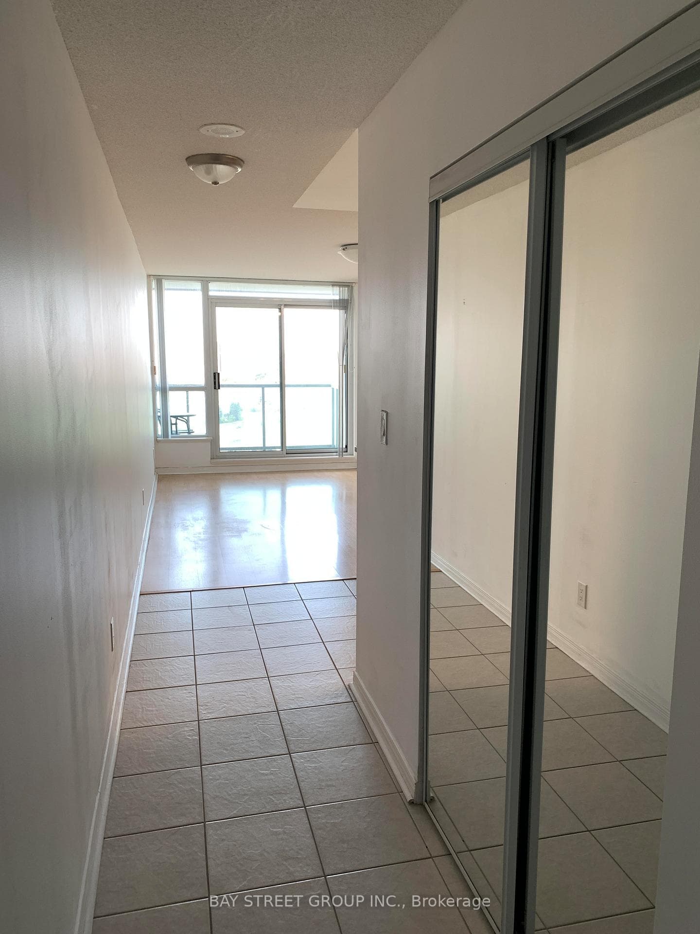 4850 Glen Erin Drive Unit 1611 photo 5