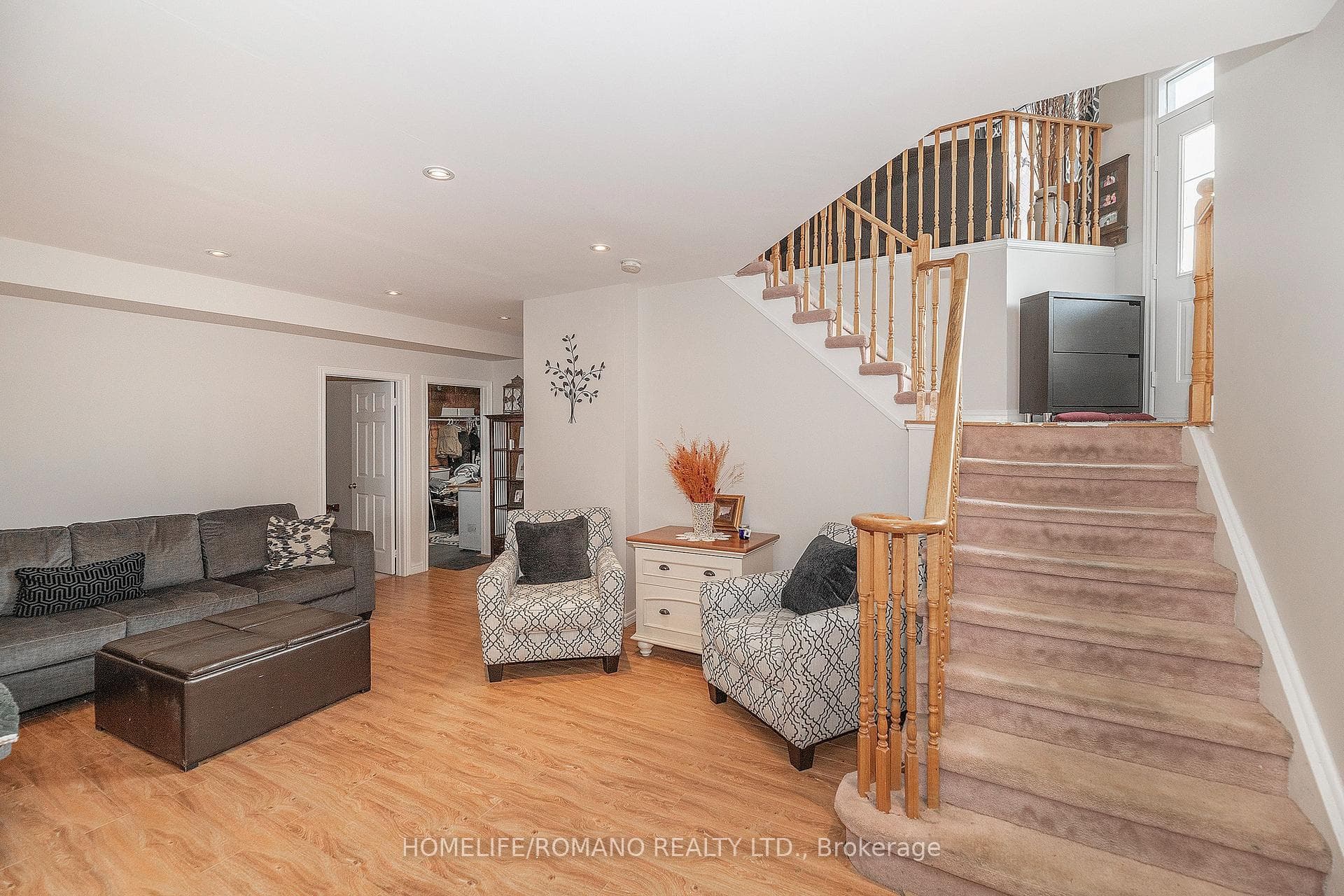 25 Bedell Crescent photo 24