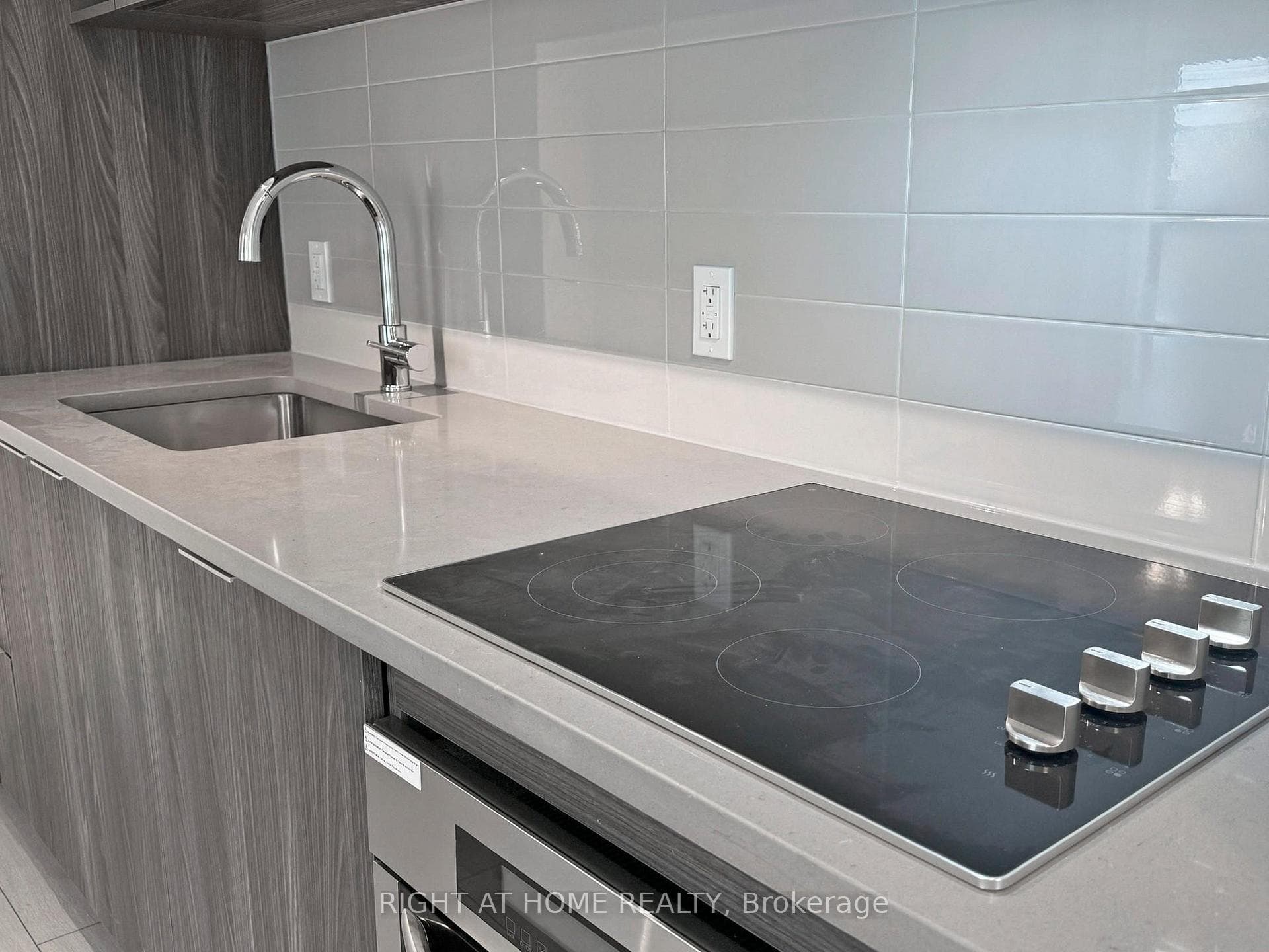 2031 Kennedy Road Unit 3315 photo 14