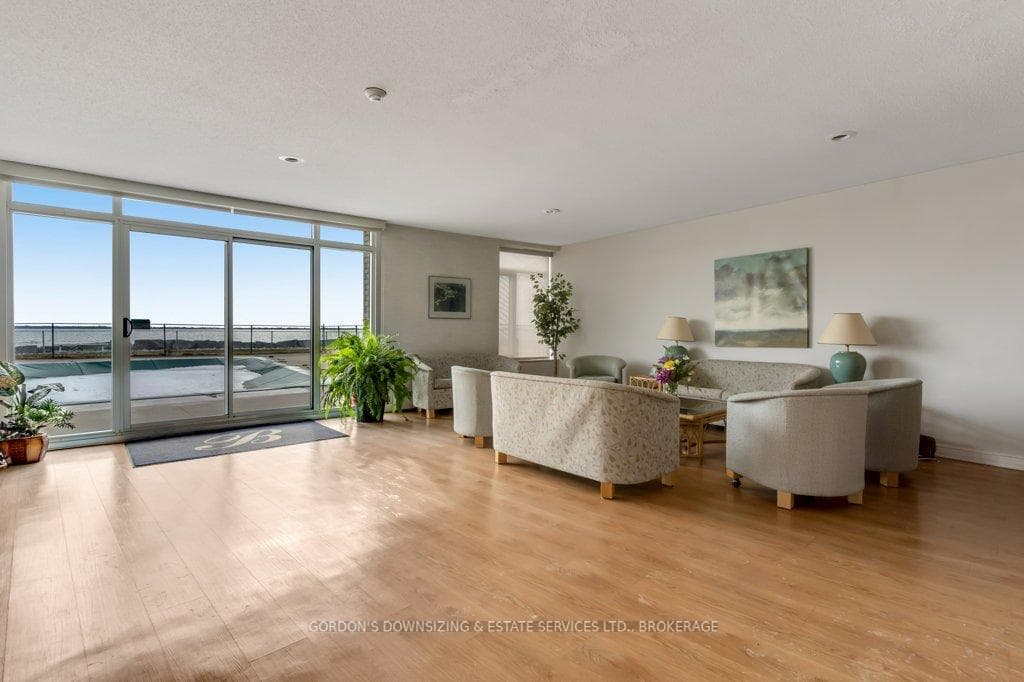 1 Mowat Avenue Unit 205 photo 34