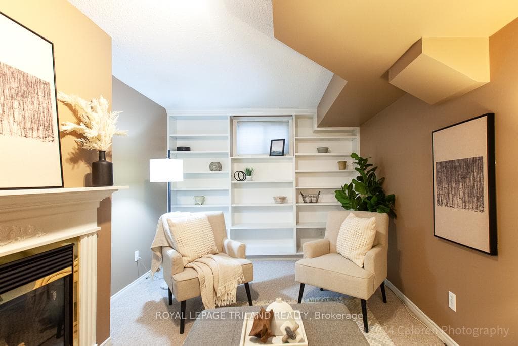 505 Proudfoot Lane Unit 6 photo 23