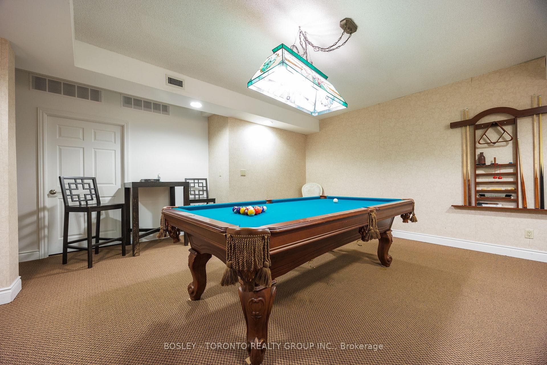 650 Mount Pleasant Road Unit 610 photo 40