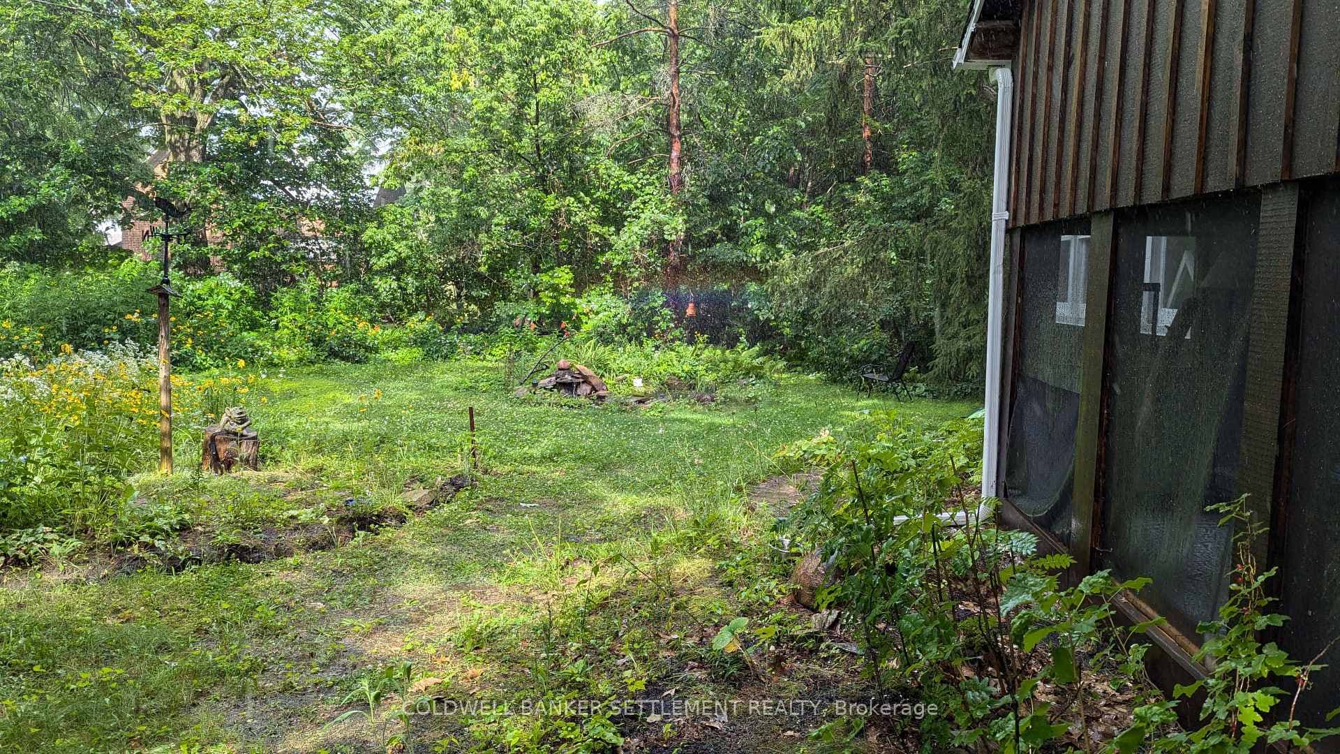 205 LEWIS Street photo 39
