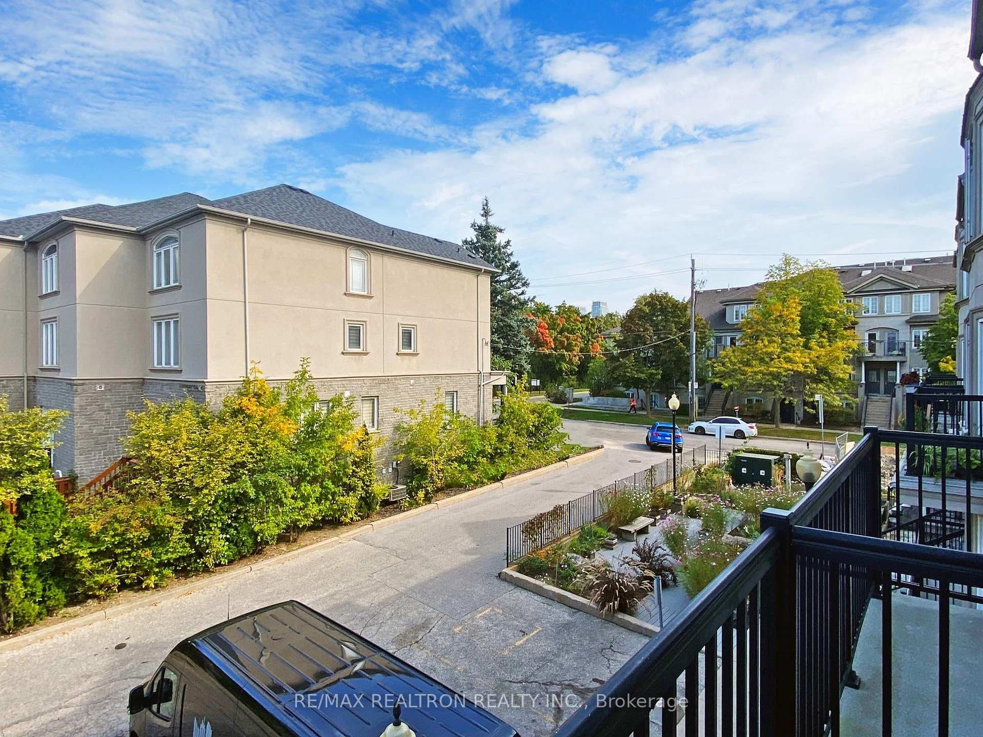 118 Finch Avenue Unit 30 photo 30